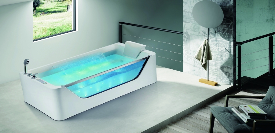 按摩浴缸